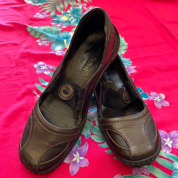 ✨ Josef Seibel Mary Jane Flats GUC - Picture 1 of 8